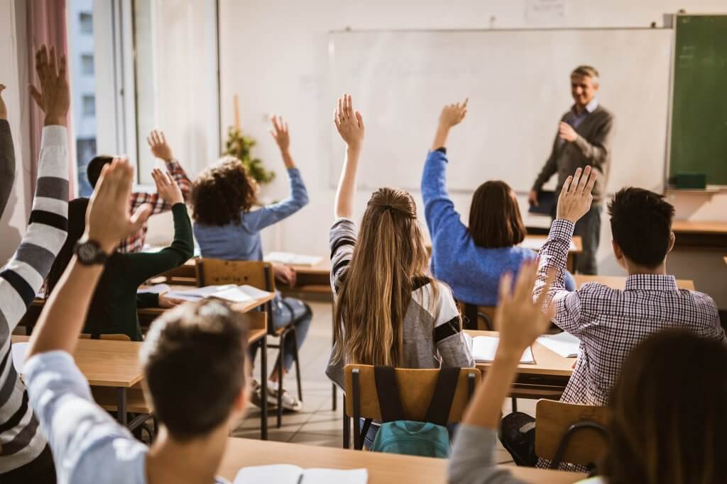 Zelfzeker lesgeven: 5 handige tips voor leraar in opleiding
